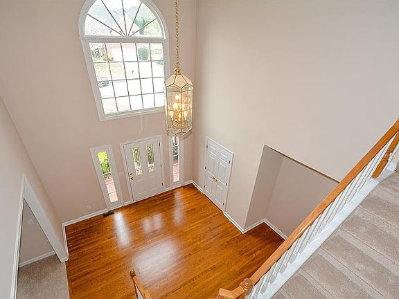 5th image of 245 Bluff Oak Dr