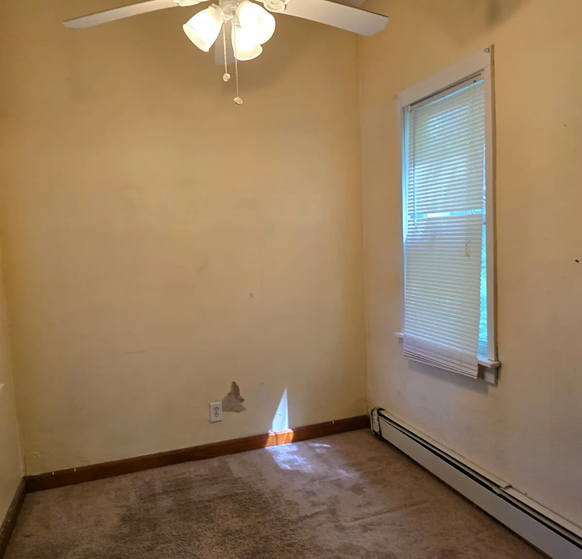 3 bed, 1452 sqft, $2,200 — Photo 3