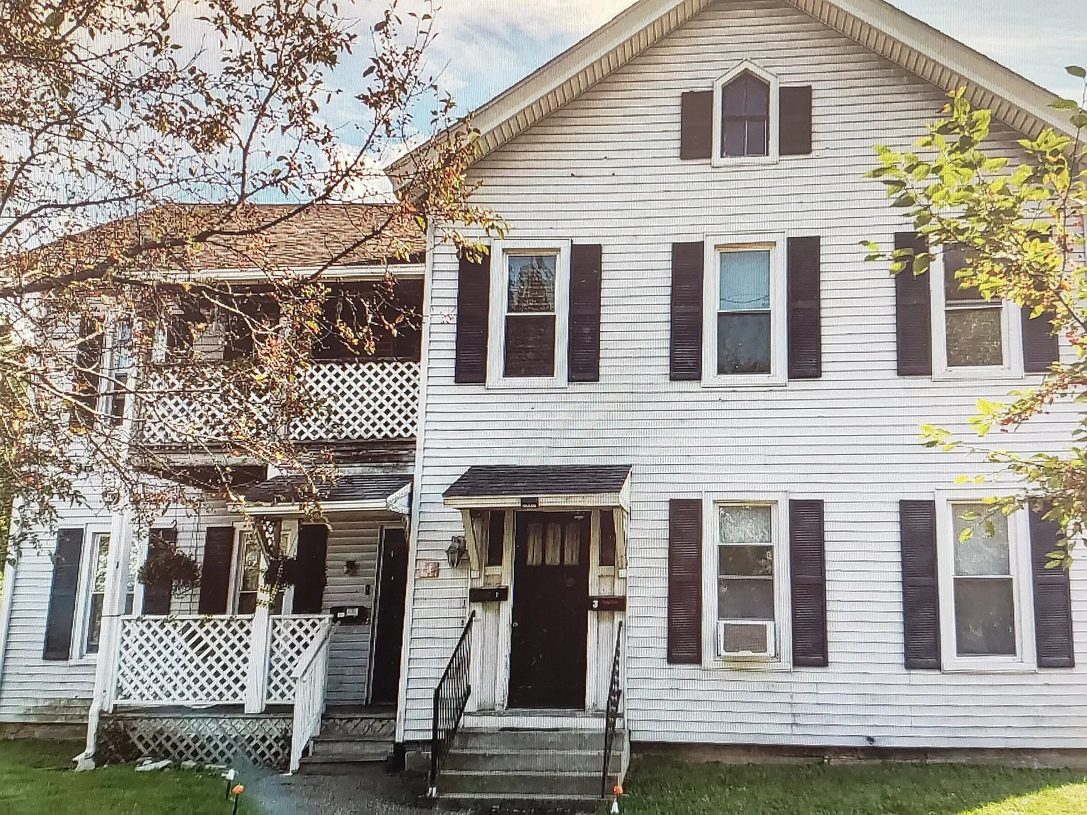 1 bed, $1,000 — Photo 1