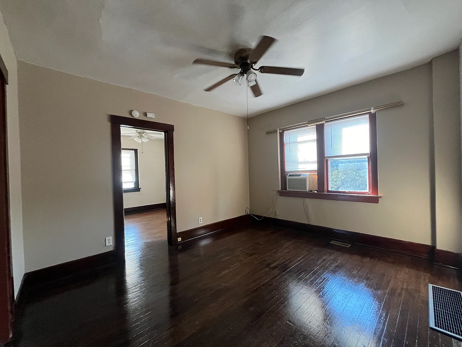 2 bed, 517 sqft, $775 — Photo 2