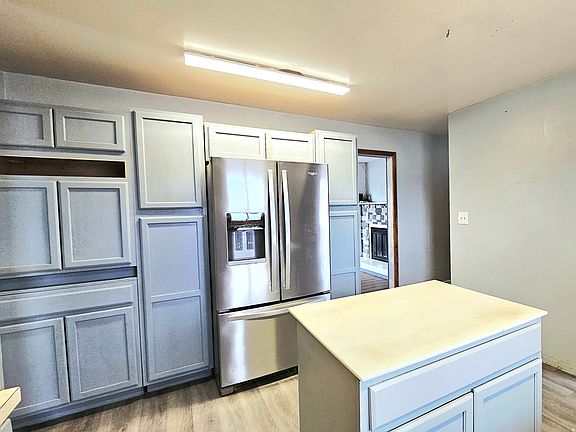 5th image of 670 W 200 N