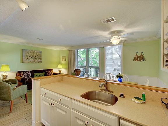 4th image of 1175 N Beachview Dr #330