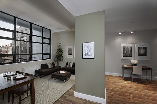 2nd image of 360 Furman St APT 424