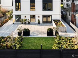 1406 3rd Ave W #102, Seattle, WA