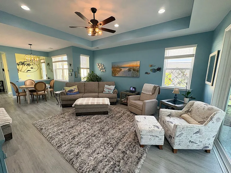 1481 Beachcomber Blvd — Photo 14