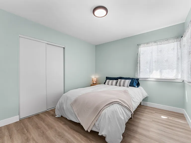 820 S Velare St — Photo 8
