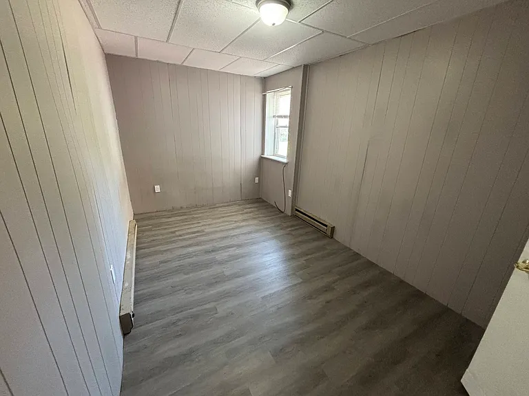 409 W Broad St #7 — Photo 6