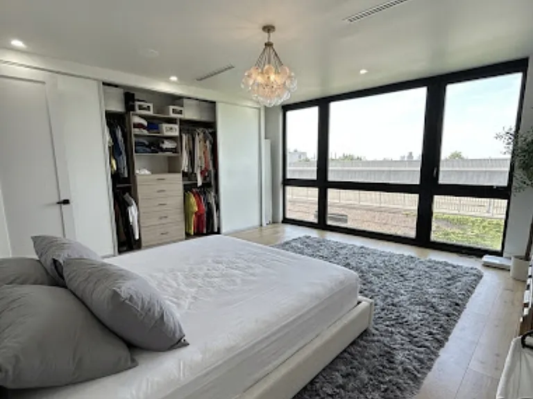 2077 Pacific St #2 — Photo 4