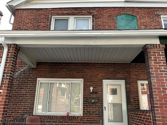 Front porch with new roof