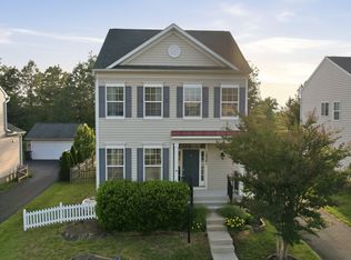 14261 Ladderbacked Dr, Gainesville, VA 20155