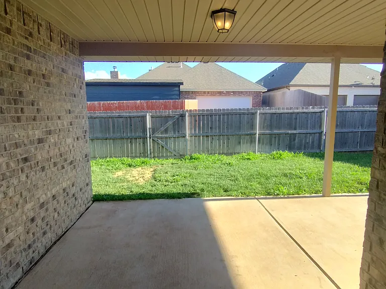 8901 Witmer Ct — Photo 26