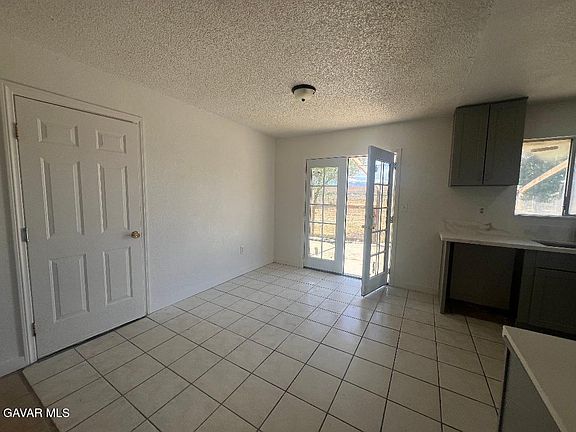 5th image of 15232 Greenrock Ave
