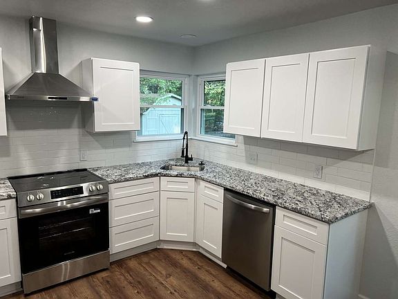 5th image of 11509 W 64th St S
