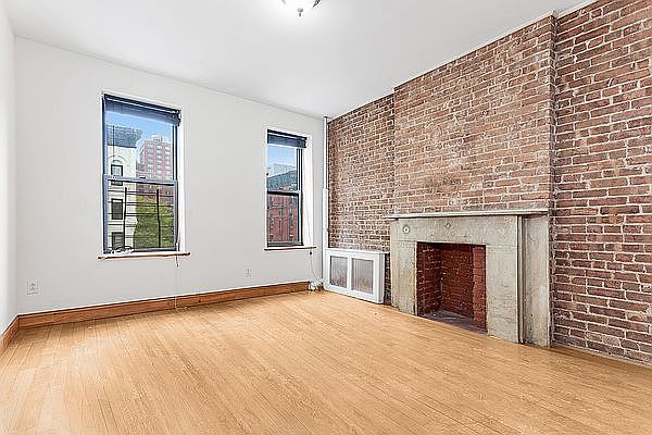 1st image of 1593 York Ave #2S