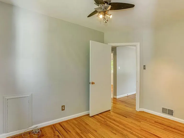3317 Glenway Dr — Photo 16