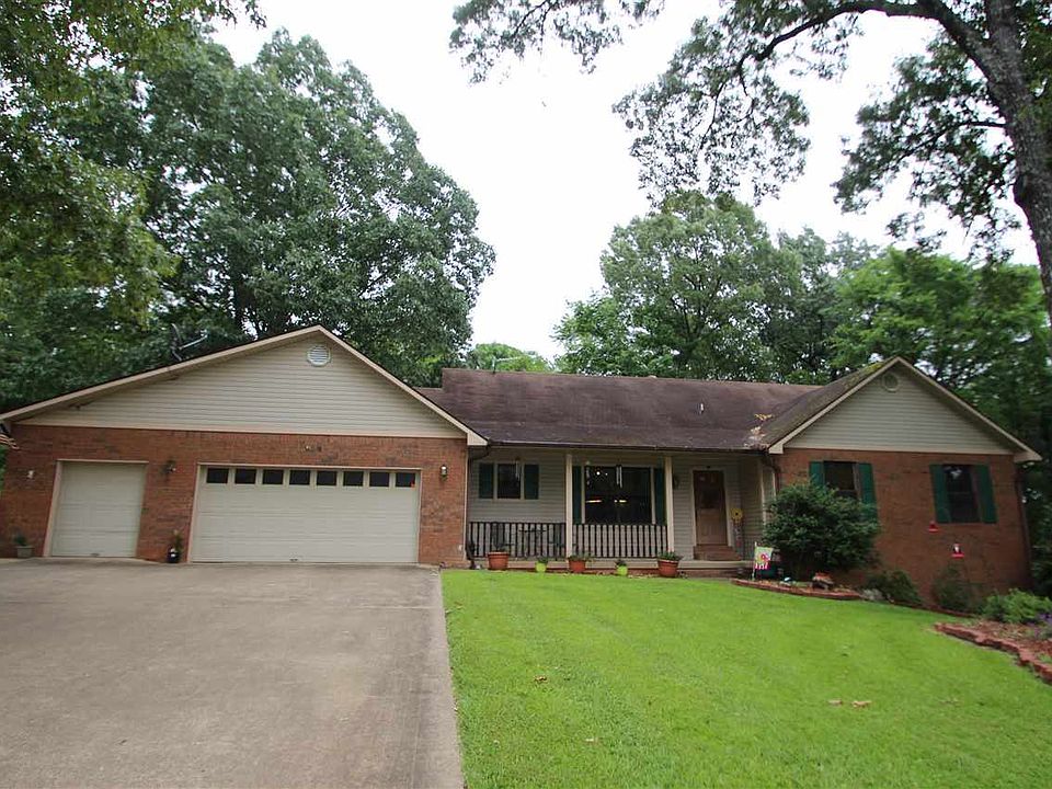 1st image of 224 Arlington Dr