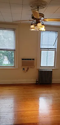 Rented by MCR Realty | media 20