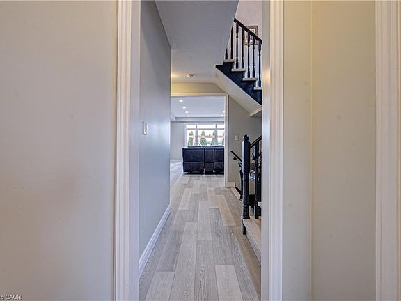4th image of 49 Duckworth Rd