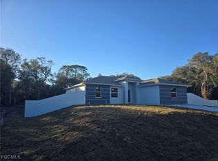 1605 Canton Ave, Lehigh Acres, FL 33972