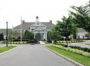 3 Ravenslake Rd, Monroe Township, NJ 08831