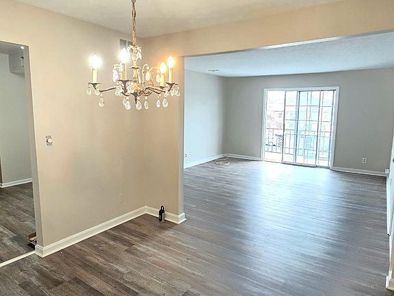 5th image of 202 Flanders Ct APT 5