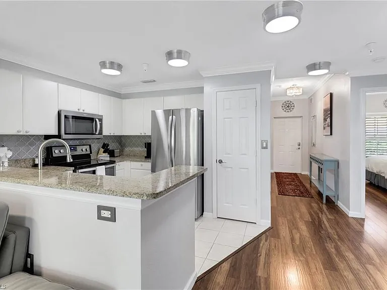 4450 Botanical Pl #106 — Photo 6