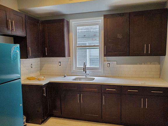 3rd image of 29 Farley Ave APT 1