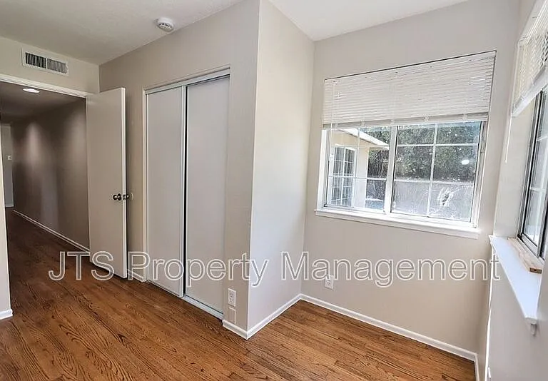 6565 S Land Park Dr — Photo 49