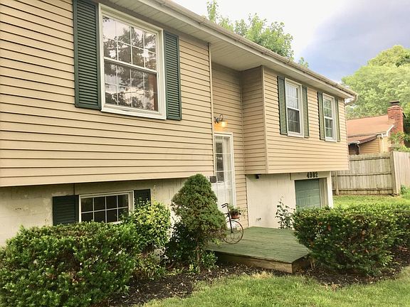 2nd image of 4982 Silverton Dr
