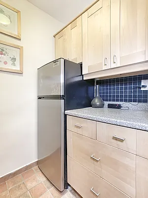 Rented by Corcoran | media 15