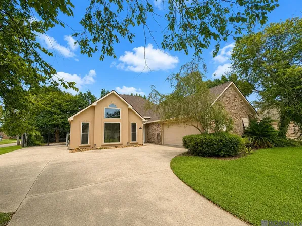 37030 Cobblestone Ave, Geismar, LA 70734