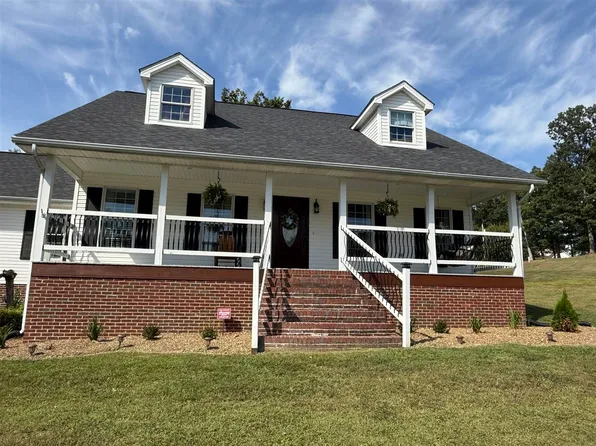 753 Hidden Valley Rd, Morgantown, KY 42261