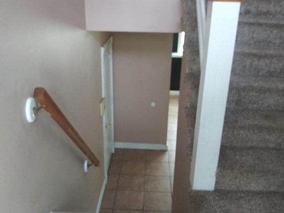 5th image of 7915 N Ames Ave