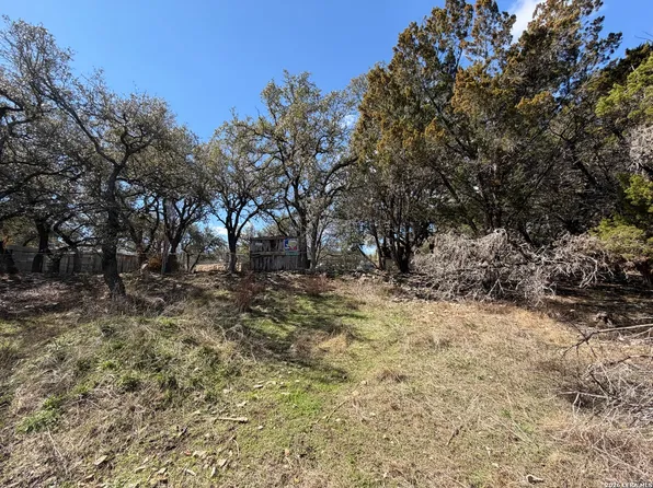 621 Royal Oak LOT 76, Canyon Lake, TX 78133