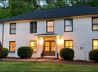 3333 Stonesthrow Dr, Newton, NC 28658