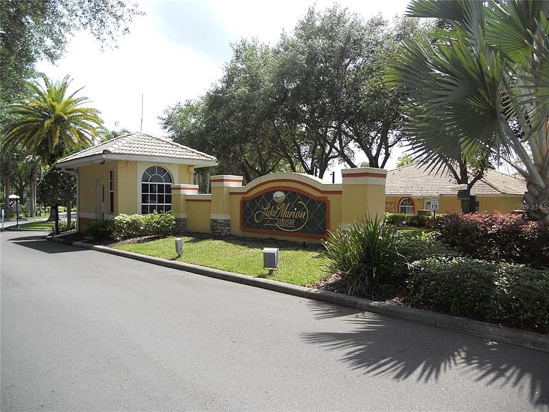 1st image of 325 Port Pleasant Dr