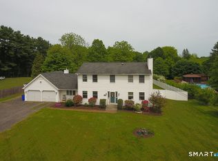 109 Harrison Ln, Bethlehem, CT 06751