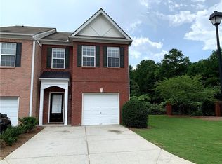 2264 Hawks Bluff Trl, Lawrenceville, GA 30044