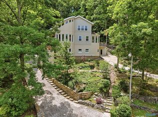 1100 Summerwood Cir SE, Huntsville, AL 35803