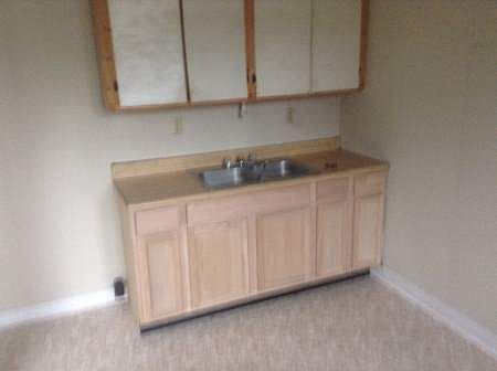 2nd image of 132 W 7th St