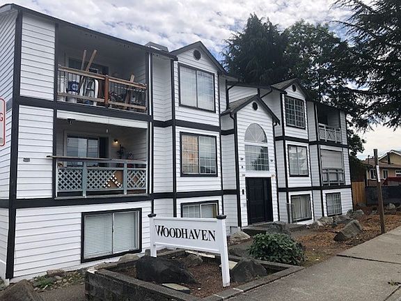 3rd image of 23110 30th Ave S #302