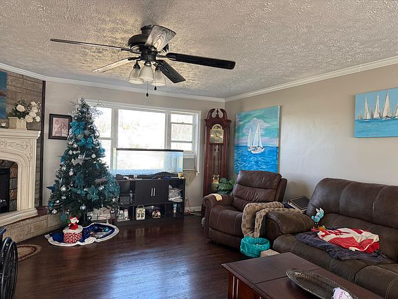 2nd image of 504 Nichols St
