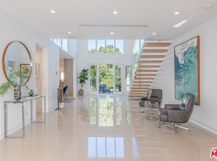 9327 Cresta Dr, Los Angeles, CA 90035