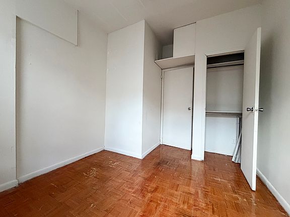 5th image of 324 E 19th St APT 3D