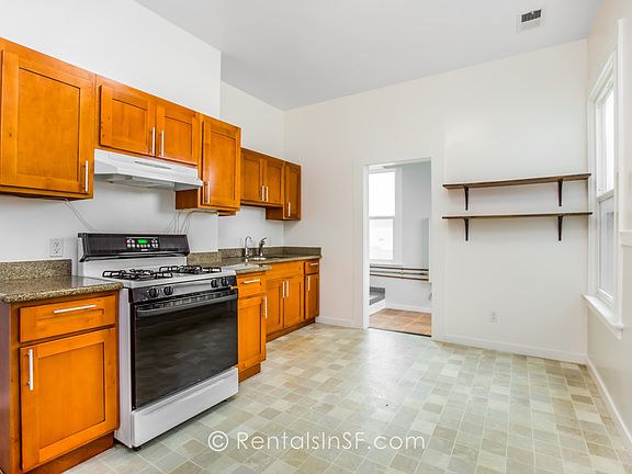 3rd image of 2864 24th St #A