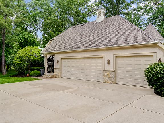 4th image of 8214 Tillinghast Dr