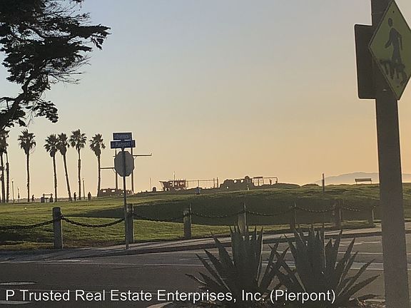 2nd image of 2879 Pierpont Blvd
