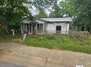410 Oak St, Bay Minette, AL 36507