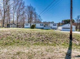 472 Middle Rd, Sabattus, ME 04280