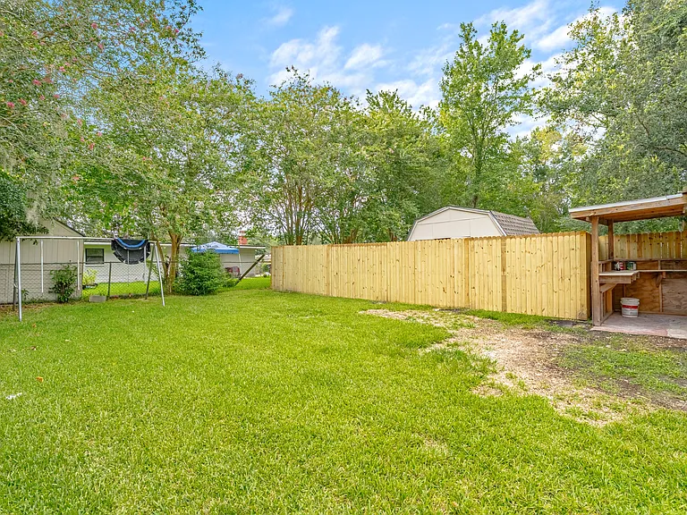 5822 Tampico Rd #B — Photo 18